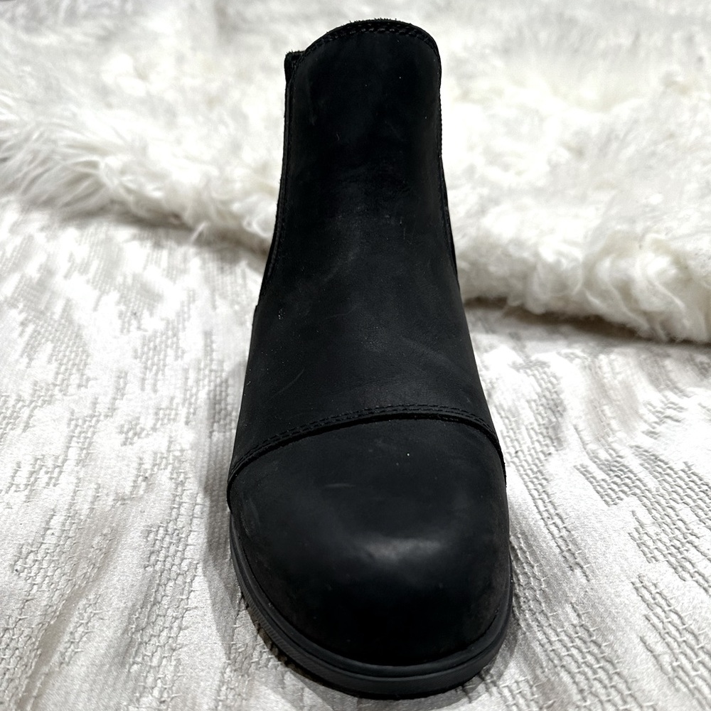 Sorel black wedge booties